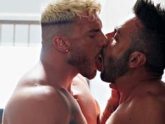 Bodybuilder buds end up fucking SILLY
