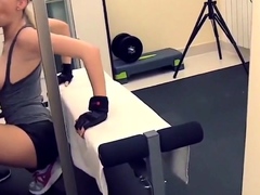 Deutsches Fitnessmodel wird von ihrem Kameramann gefickt