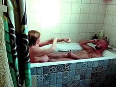 Любители, Анальный секс, Ванна, Европейки, Немки, Хд, Домашнее видео, Сестра