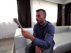 デカチン, デカパイ, Hd, なめる, 熟年, ペニス, フェラする, ティーン