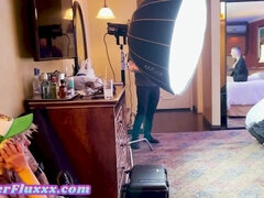 Enthousiasteling, Blond, Bruinharig, Zoenen, Kut duiken, Shemale, Mager, Softcore pornografie