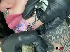 Piercing, Softcore, Tatouage
