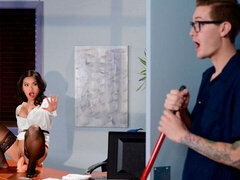 フェラチオ, 捕まる, ハードコア, ラティーナ, ペニス, ストッキング, ストリッピング, ティーン