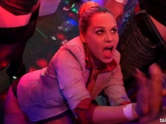 Sexo duro, Interracial, Lamidas, Orgía, Estrella porno, Coño, Intercambio de parejas, Mojado