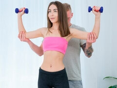 Enthousiasteling, Anaal, Pijpbeurt, Bruinharig, Natuurlijke tieten, Mager, Tiener, Tieten likken