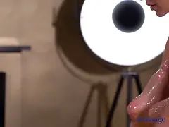 Большие сиськи, Чешки, Две девушки, Хд, Массаж, Мускулы, Киски, Душ