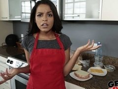 Culo grande, Negro, Mamada, Morena, Estilo perrito, Pajear, Cocina, Latina