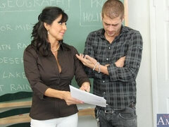 Grosser arsch, Grosser schwanz, Grosse titten, Blasen, Braunhaarige, Hundestellung, Milf, Lehrer