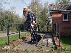 Amateur, Fetichismo travestista, Europeo, Lencería, Maduro, Al aire libre, Transexual, Solo