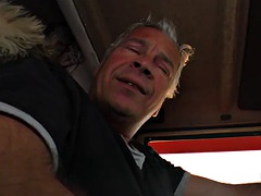 Tetas grandes, Morena, Coche, Sexo duro, Lencería, Maduro, Madres para coger, Tetas