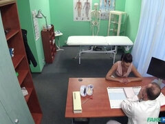 Amateur, Mamada, Médico, Estilo perrito, Ex novia, Penetracion con dedos, Coño, Uniforme