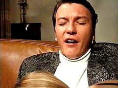 Анальный секс, Блондинки, Минет, Семяизвержение, Волосатые, Итальянки, Оргии, Втроем