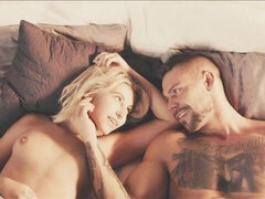 18 jahre, Grosser arsch, Grosser schwanz, Blondine, Blasen, Kurzes haar, Jungendliche (18+), Titten