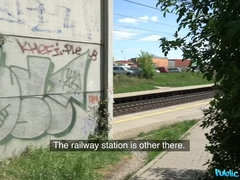 Amateur, Sucer une bite, Tchèque, En levrette, De plein air, Pov, Public, Adolescente