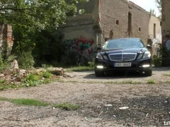 Aangekleed, Sperma in gezicht, Handbeurt, Hardcore, Rijpe lesbienne, Natuurlijk, Pissen, Douche