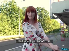 Schönheit, Grosse titten, Blasen, Kehlenfick, Hardcore, Geld, Öffentlich, Titten