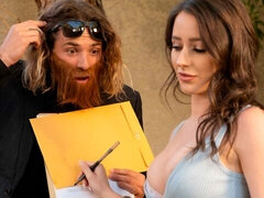 In den arsch, Grosser arsch, Grosser schwanz, Bikini, Braunhaarige, Hundestellung, Rasiert, Tätowierung