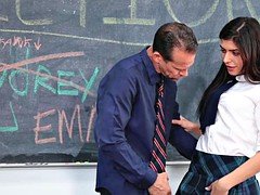 Gros cul, Blonde, Sucer une bite, Brunette brune, Collège université, Faciale, Professeur, Adolescente