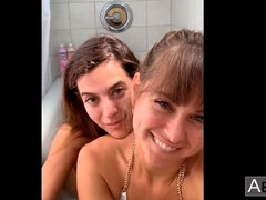 Culo, Cuarto de baño, Culo grande, Morena, Casero, Flaco, Adolescente, Mojado