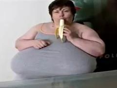 Karola s giant juggs in bras