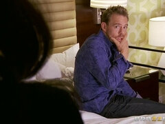 Анальный секс, Большие сиськи, Брюнетки, Член, Черненькие, Реалити, Сестра, Шлюха