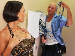 デカチン, デカパイ, チン, バック, キッチン, 淫乱熟女, ショートヘア, オッパイの