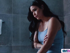 Азиатки, Грудастые, Межрасовый секс, Лесбиянка, Мастурбация, Милф, Киски, Мачеха