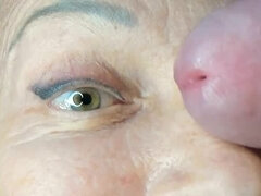 Mature MILF Tania Takes Huge Face Cum Load in Her Eye - Extreme Close Up
