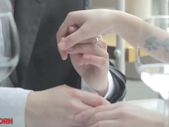 茶髪の, 顔射, ヒール, ピアス, タトゥー