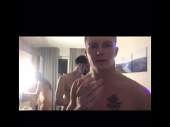 アナル, フェラチオ, 乱交, 手コキする, オージー, パーティ, ロシア人, 生徒