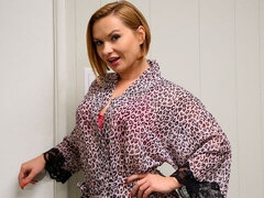 ブロンド, 手コキする, 巨大, 下着, 淫乱熟女, ヌード, オマンコ, ストリッピング