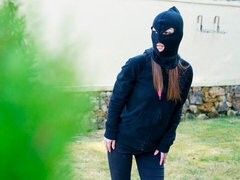 Leie, Blasen, Braunhaarige, Zierlich, Schulmädchen, Rasiert, Jungendliche (18+), Titten