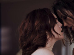 Braunhaarige, Lesbisch, Titten