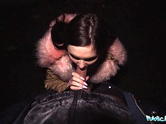 Grosse bite, Gros seins, Tchèque, Femelle, Naturelle, Seins naturels, Pov, Réalité