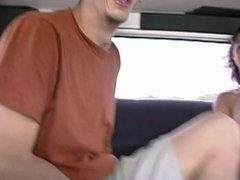 Leie, Grosser arsch, Blasen, Braunhaarige, Hardcore, Natürlichen titten, Muschi, Eng