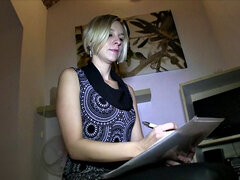 Amateur, Sucer une bite, Tir de sperme, En levrette, Argent, De plein air, Pov, Chatte