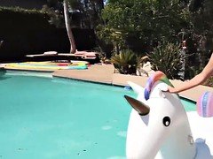 Красотки, Группа, Вечеринка, Бассейн, Сосущие