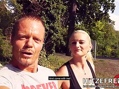 Leie, Grosse titten, Schlampe, Milf, Natürlichen titten, Im freien, Öffentlich, Realität