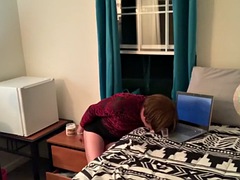 In den arsch, Aus dem arsch in den mund, Kehlenfick, Dildo, Reif, Öffentlich, Transfrau