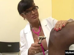 美女, 黒人, 茶髪の, 巨乳な, チン, 医者, 顔射, 熟年