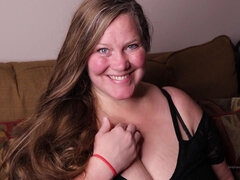 Большие сиськи, Домашнее видео, Огромные размеры, Зрелые, Милф, Чудовищные размеры, Соло, Жена