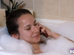 フェラチオ, 茶髪の, バック, 指いじり, マッサージ, 剃毛, ストリッピング, ティーン