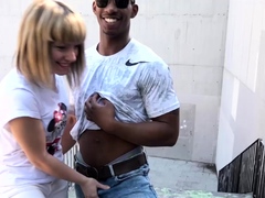 Enthousiasteling, Kont, Blond, Pijpbeurt, Pop, Handbeurt, Hd, Interraciaal