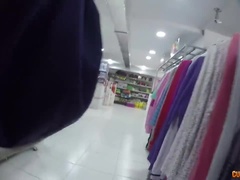 Grosser arsch, Grosse titten, Braunhaarige, Paar, Latina, Pov, Öffentlich, Rasiert