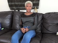 Leie, Schwarz, Hundestellung, Schwarz, Aufs gesicht abspritzen, Hardcore, Hd, Interrassisch