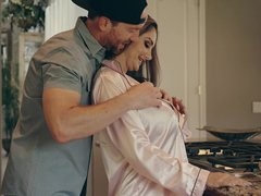Gros seins, Brunette brune, Plantureuse, Éjaculation interne, Tir de sperme, Hard, Hd, Mère que j'aimerais baiser