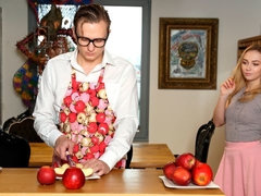 Kont, Blond, Pijpbeurt, Zoenen, Likken, Kut duiken, Zusters, Tiener