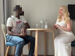 Leie, Blondine, Besamung, Hundestellung, Ungarisch, Interrassisch, Muschi, Rau