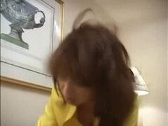 Eri Kikuchi Japanese mature lady gets pussy licked