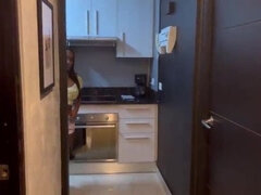 フェラチオ, 茶髪の, 旦那, 剃毛, 姉妹, タトゥー, 濡れ, 妻